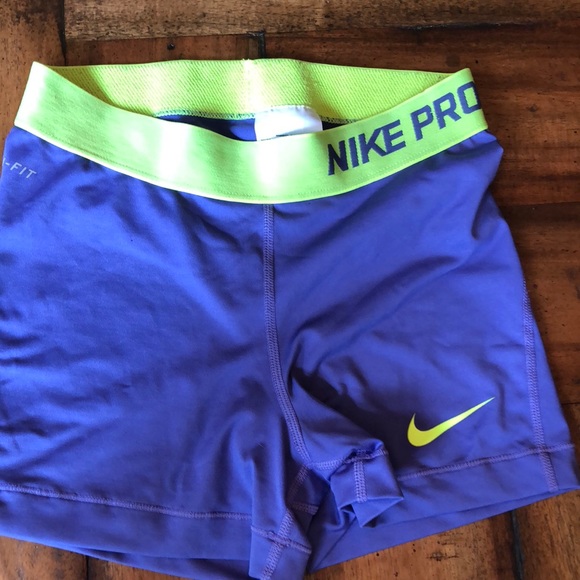 Nike Pants - Nike Pro Dri-Fit Spandex